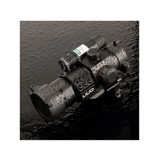 UUQ 1X30 4 MOA Green Red Dot Sight with Green Laser, Picatinny Cantilever PEPR Mount - UUQ Optics