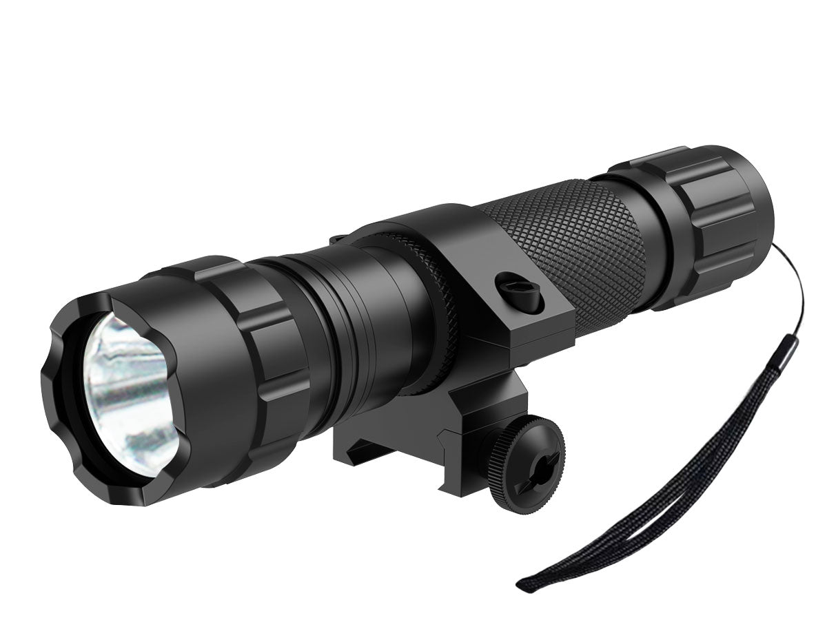 Display showing the UUQ 5 Modes Flashlight, featuring five modes: high, medium, low, strobe, and SOS, with 600 lumens illumination, made of aluminum, and a tail button switch.