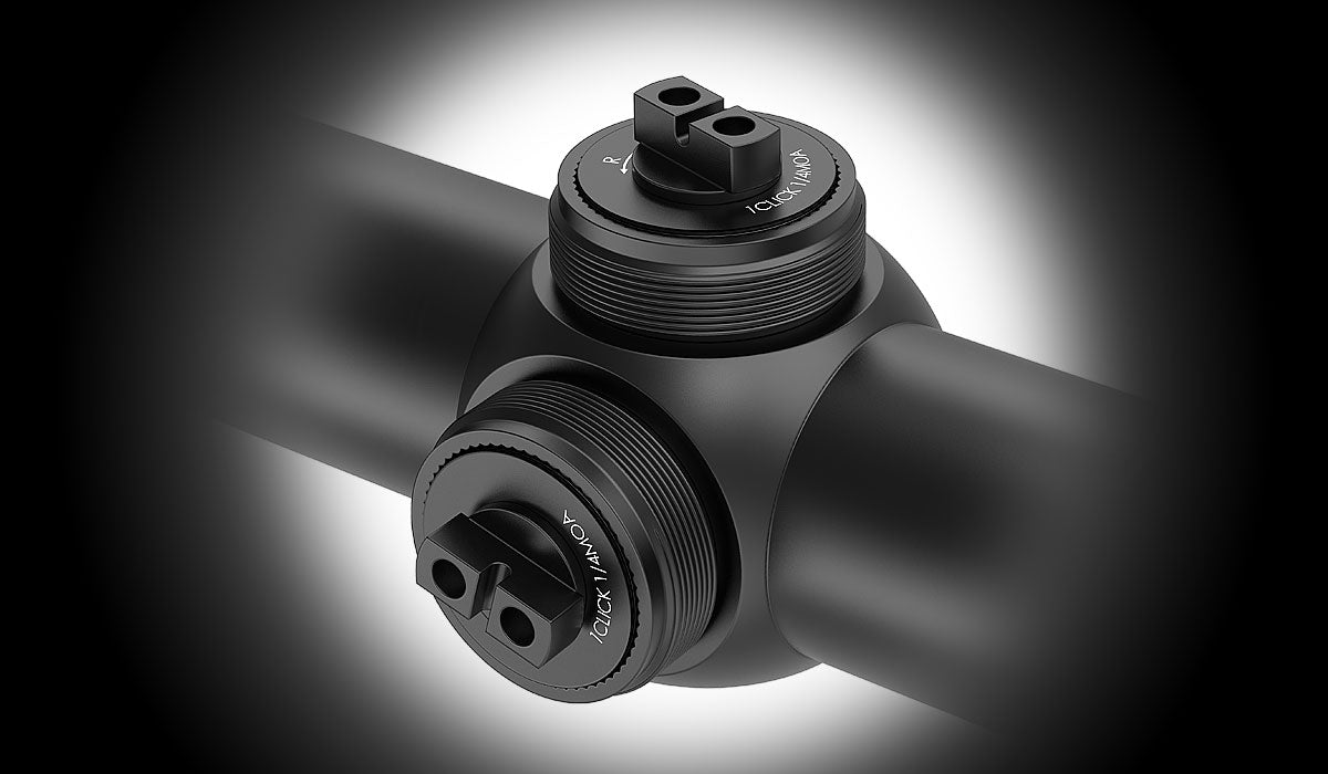 Adjustable elevation and windage knobs on the UUQ scope, offering 0.25 MOA per-click precise aim adjustments, ensuring consistent accuracy for hunting and range use.